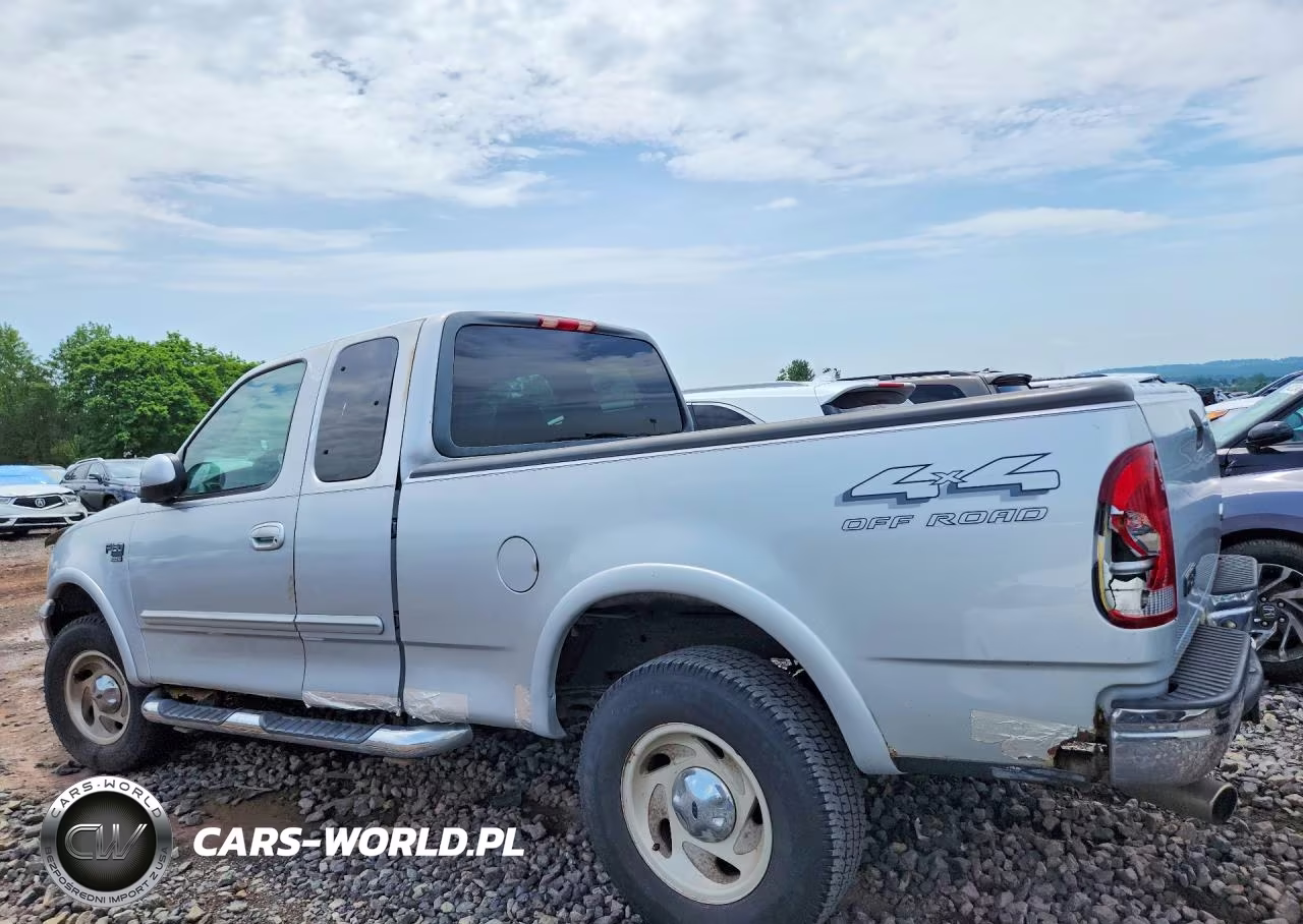 2000 Ford F150 VIN:1FTRX18WXYNC28359 - 2