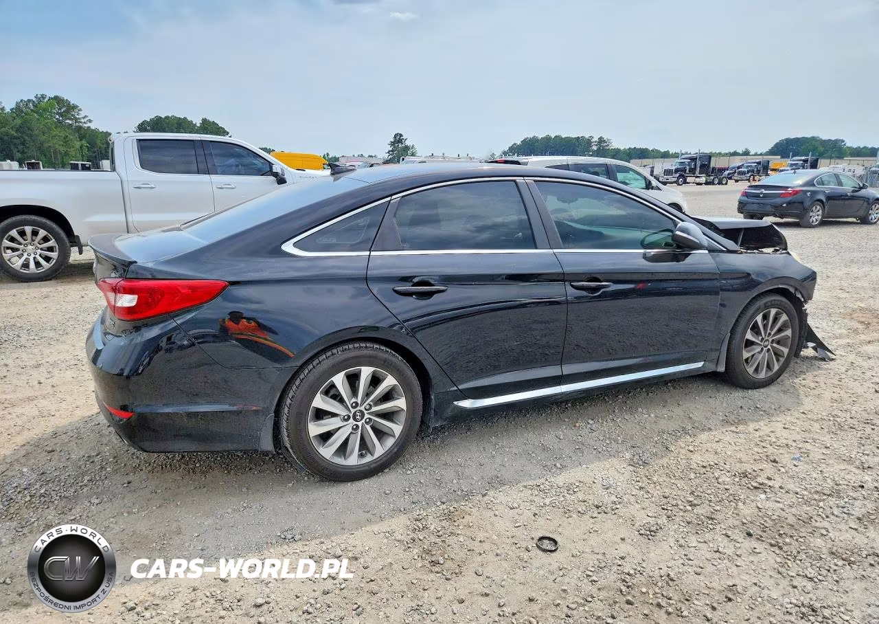 2016 Hyundai Sonata Sport VIN:5NPE34AF6GH279054 - 3