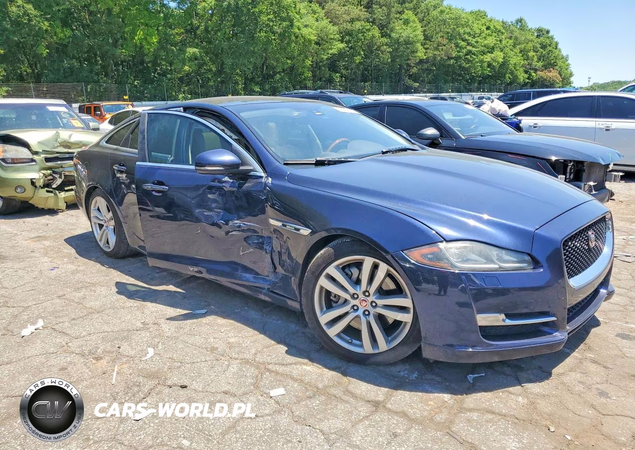 2017 Jaguar Xj VIN:SAJWA1C76H8W10554 - 4