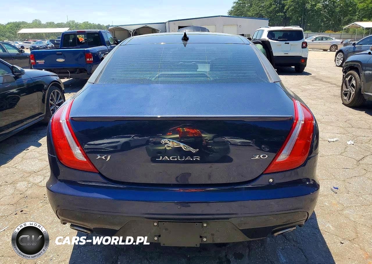 2017 Jaguar Xj VIN:SAJWA1C76H8W10554 - 6