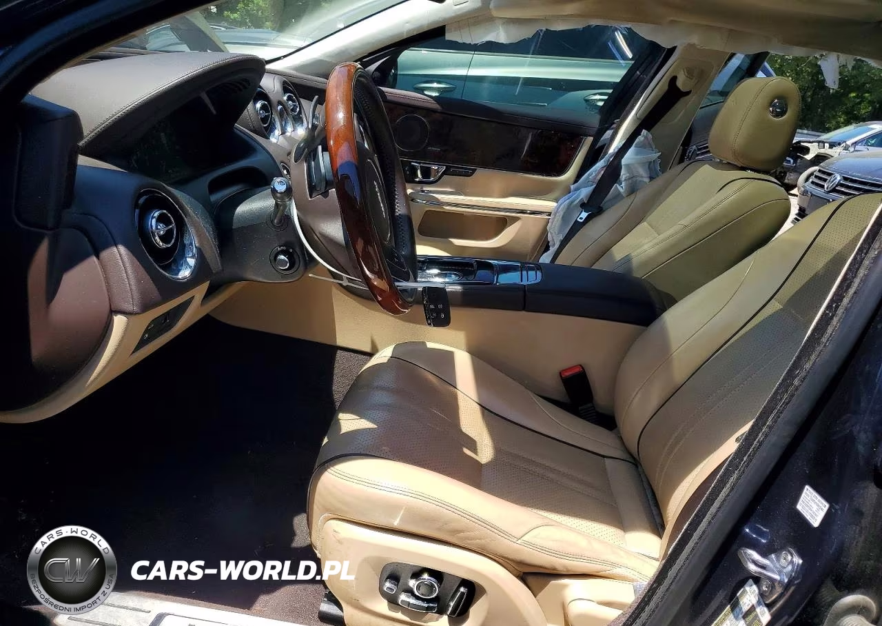2017 Jaguar Xj VIN:SAJWA1C76H8W10554 - 7