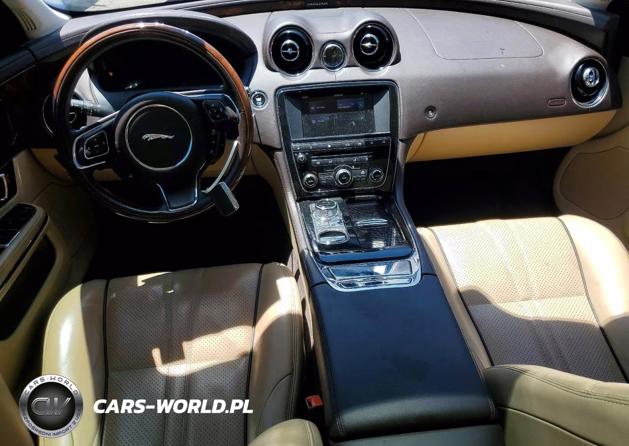 2017 Jaguar Xj VIN:SAJWA1C76H8W10554 - 8