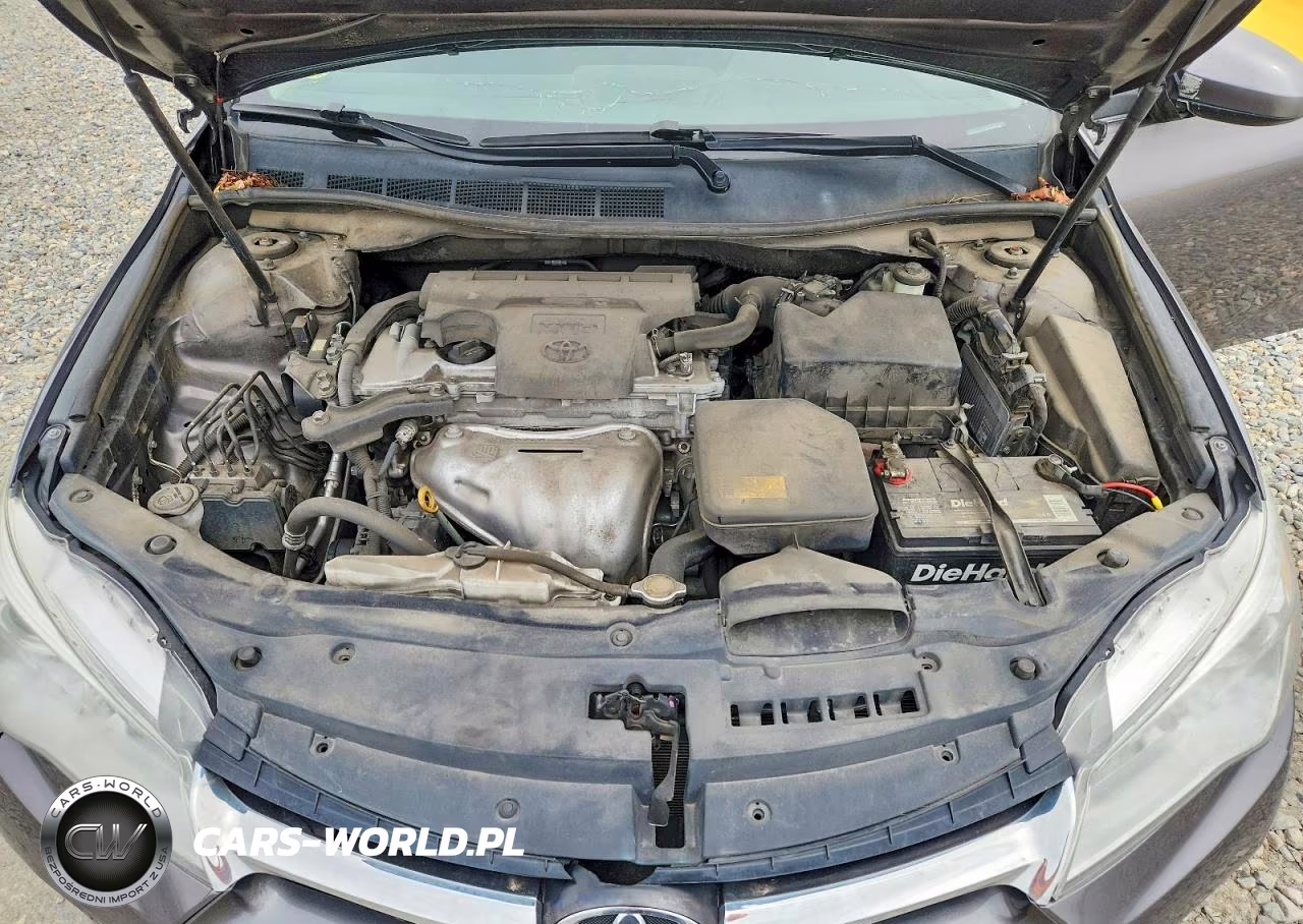 2015 Toyota Camry Le VIN:4T4BF1FK0FR444942 - 11
