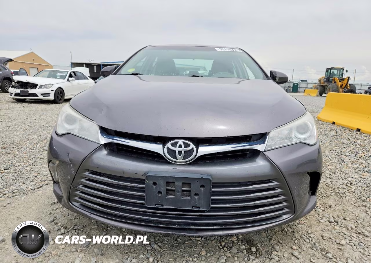 2015 Toyota Camry Le VIN:4T4BF1FK0FR444942 - 5