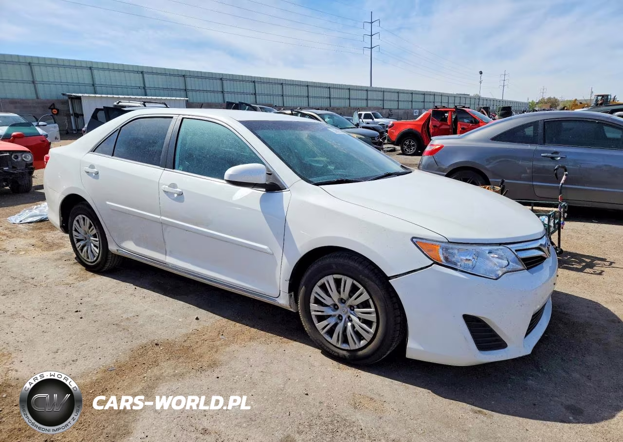 2012 Toyota Camry Le VIN:4T1BF1FK2CU557166 - 4