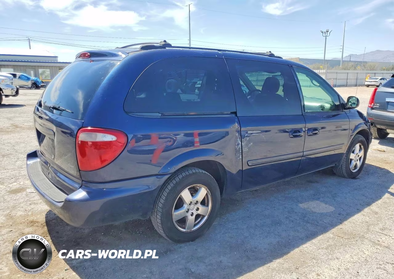 2005 Dodge Grand Caravan Sxt VIN:2D4GP44L25R296001 - 3