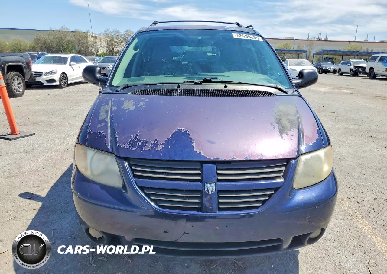 2005 Dodge Grand Caravan Sxt VIN:2D4GP44L25R296001 - 5