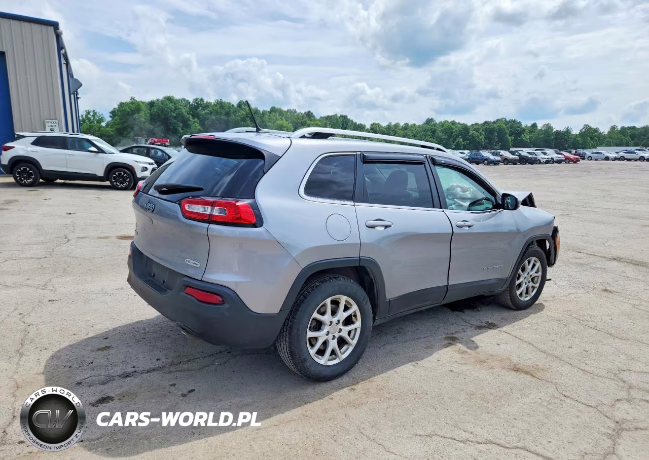 2014 Jeep Cherokee Latitude VIN:1C4PJMCS3EW265290 - 3
