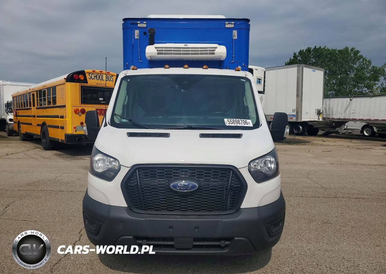 2023 Ford Transit Refrigerated Box Truck VIN:1FDBW5ZG2PKA23701 - 5