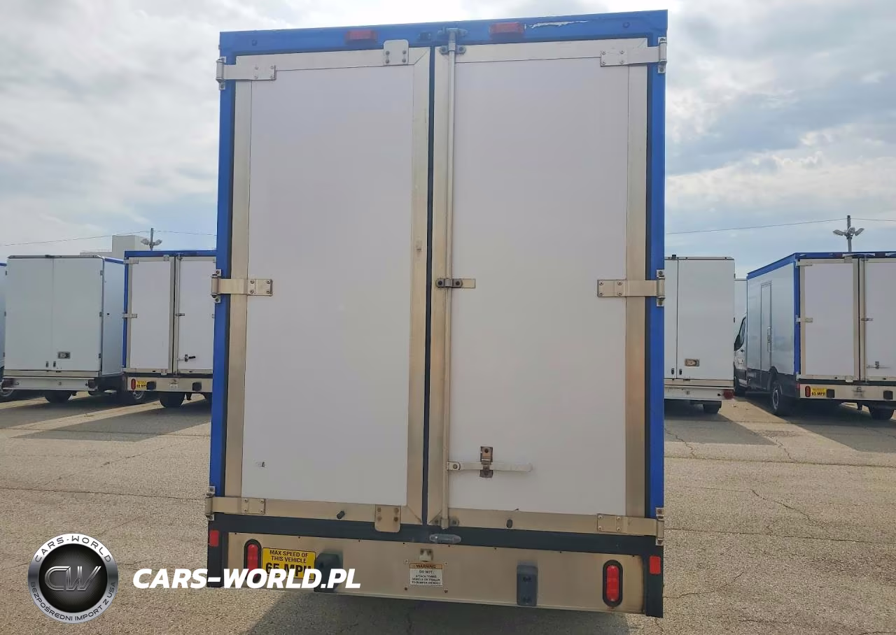 2023 Ford Transit Refrigerated Box Truck VIN:1FDBW5ZG2PKA23701 - 6