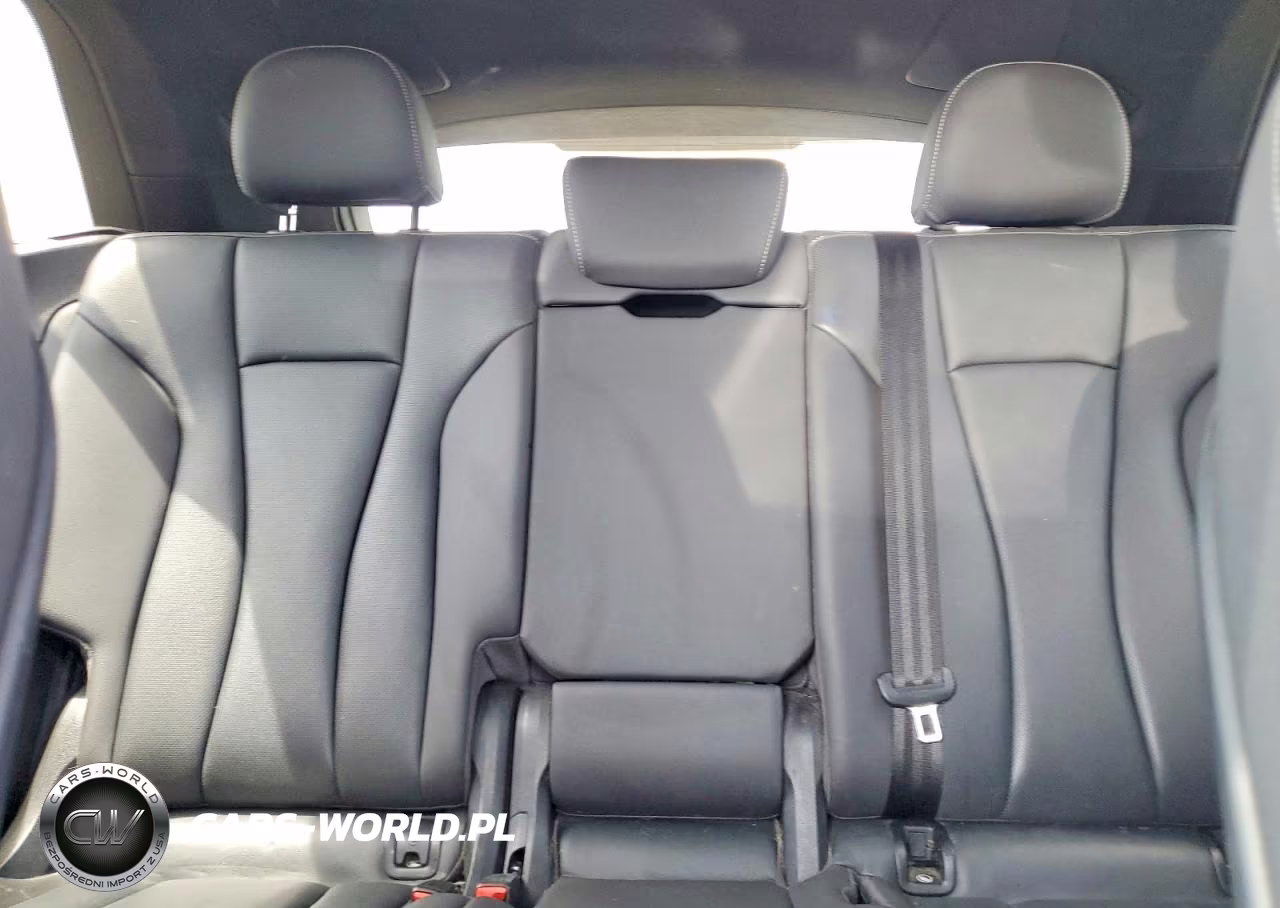 2019 Audi Q8 Premium Plus S-Line VIN:WA1EVAF15KD042165 - 10