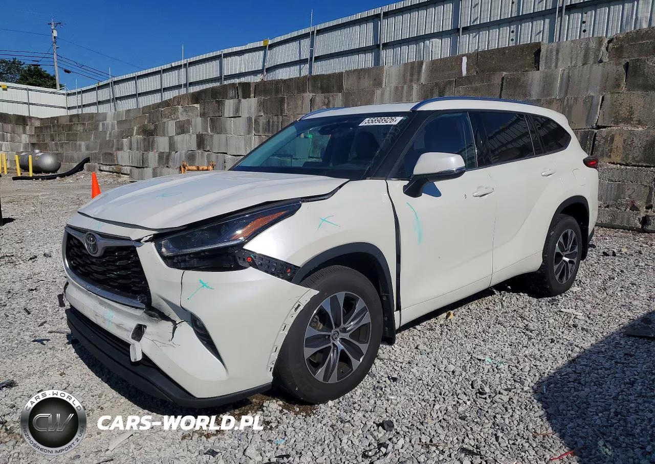 2021 Toyota Highlander Xle – zdjęcie 1 z 14