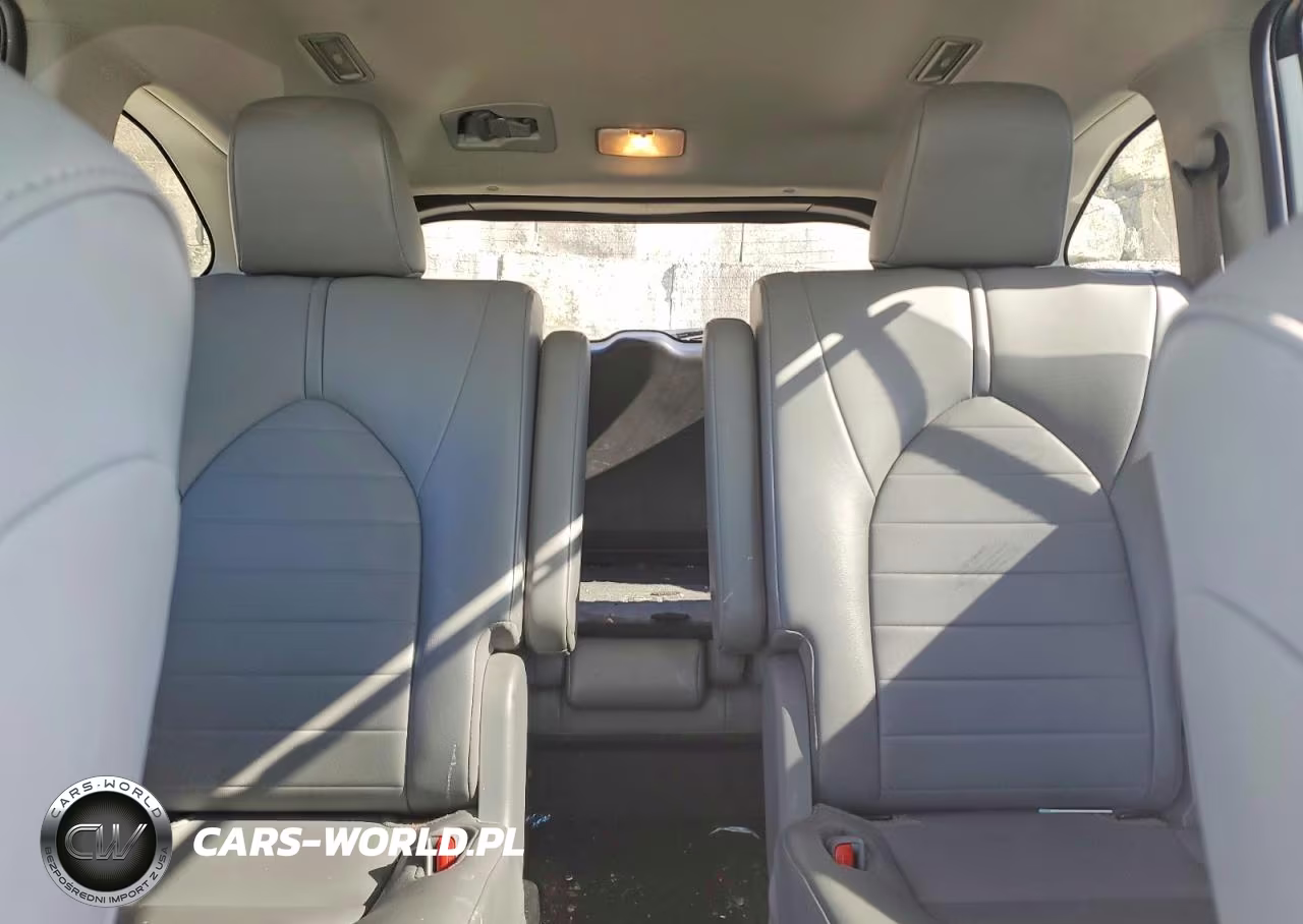 2021 Toyota Highlander Xle VIN:5TDHZRBH0MS552567 - 10