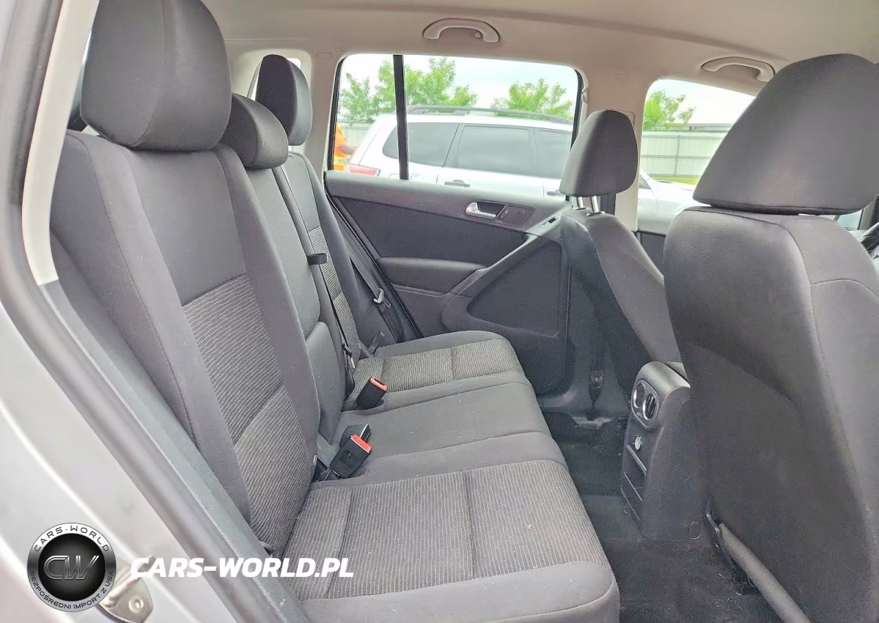 2014 Volkswagen Tiguan S VIN:WVGBV3AX7EW534572 - 11