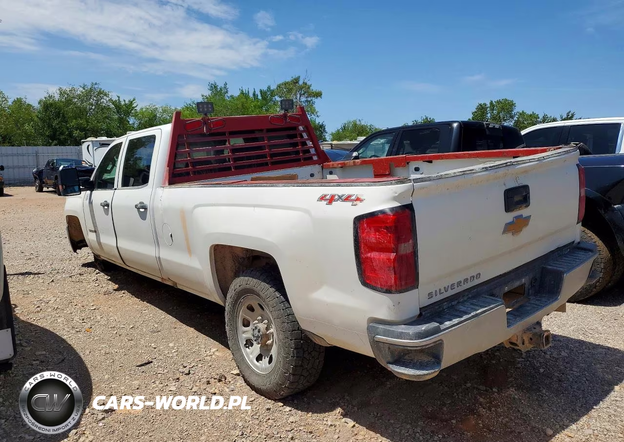 2018 Chevrolet Silverado K3500 VIN:1GC4KYCY7JF185335 - 2