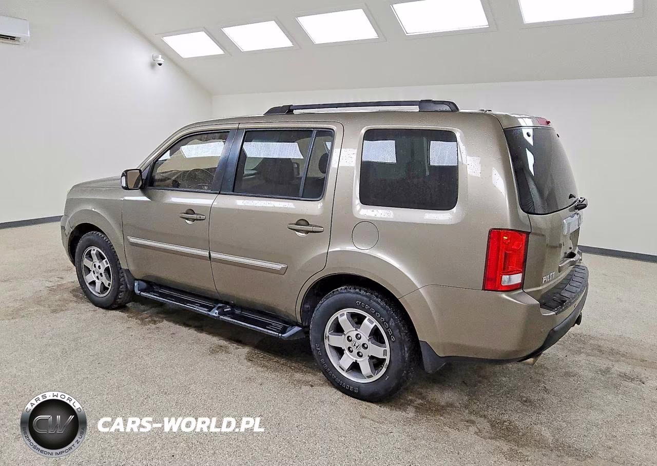 2011 Honda Pilot Touring VIN:5FNYF4H94BB102188 - 2