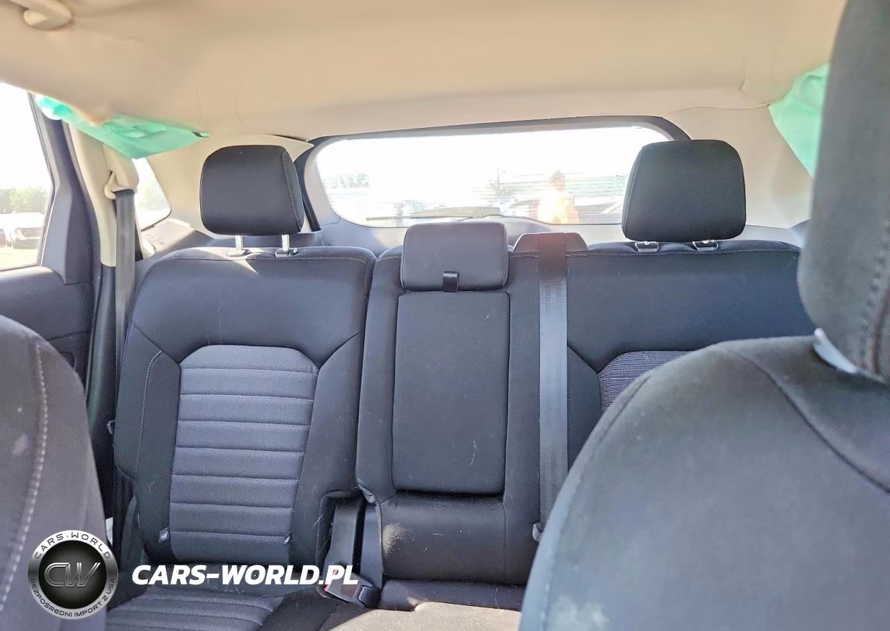 2017 Ford Edge Se VIN:2FMPK4G92HBC56408 - 10