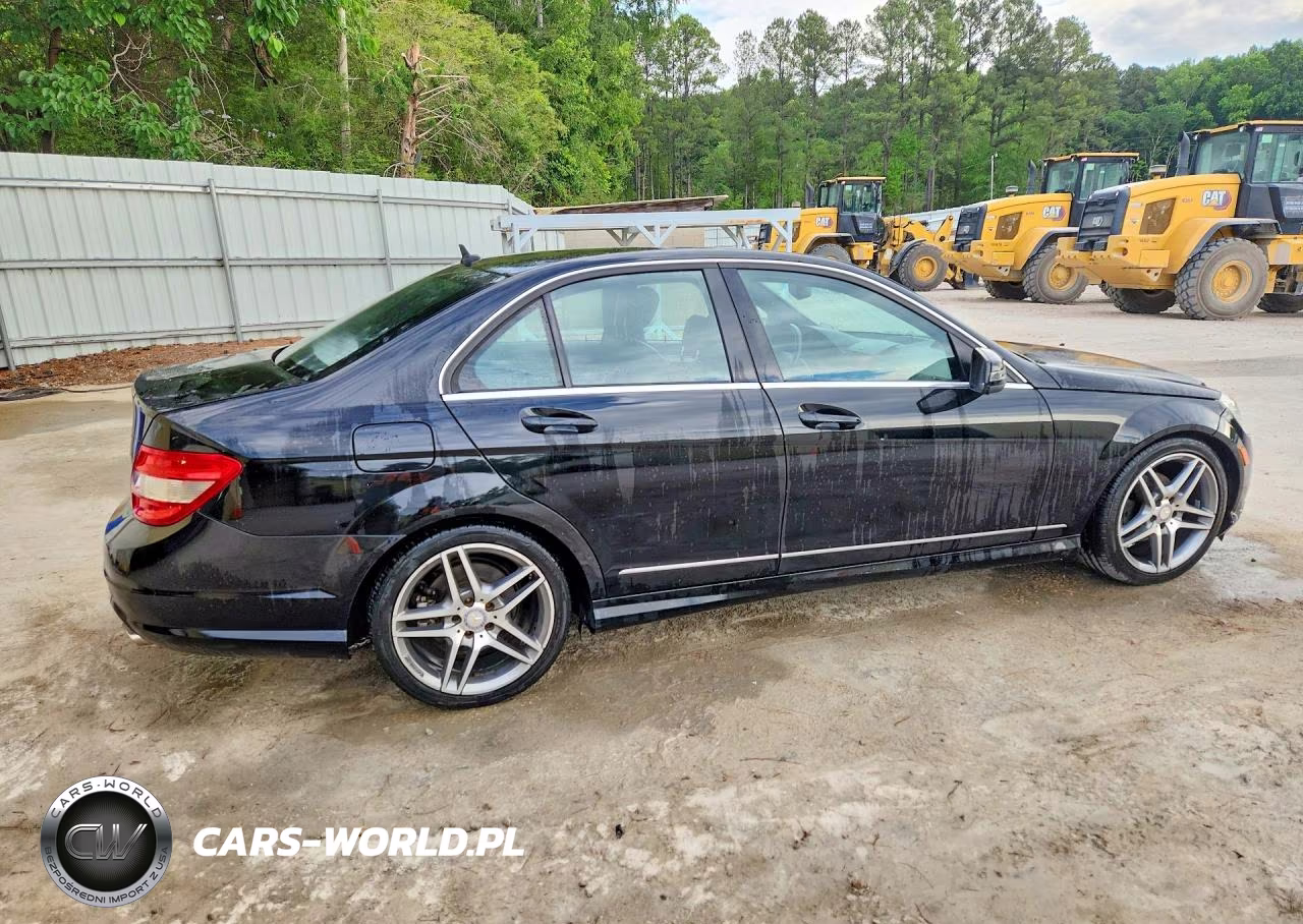 2010 Mercedes-Benz C 300 VIN:WDDGF5EB6AR123390 - 3
