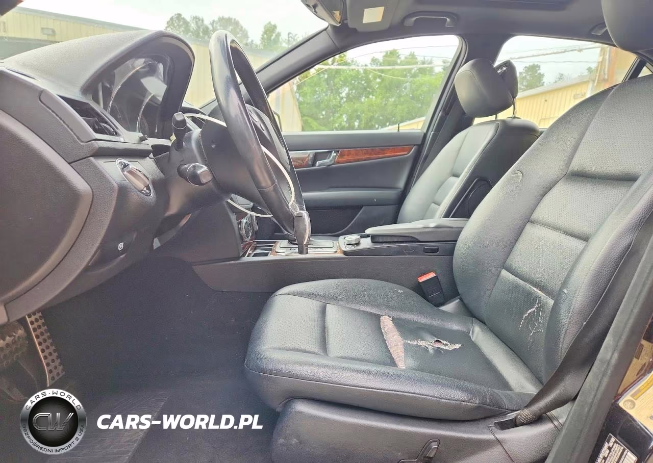 2010 Mercedes-Benz C 300 VIN:WDDGF5EB6AR123390 - 7