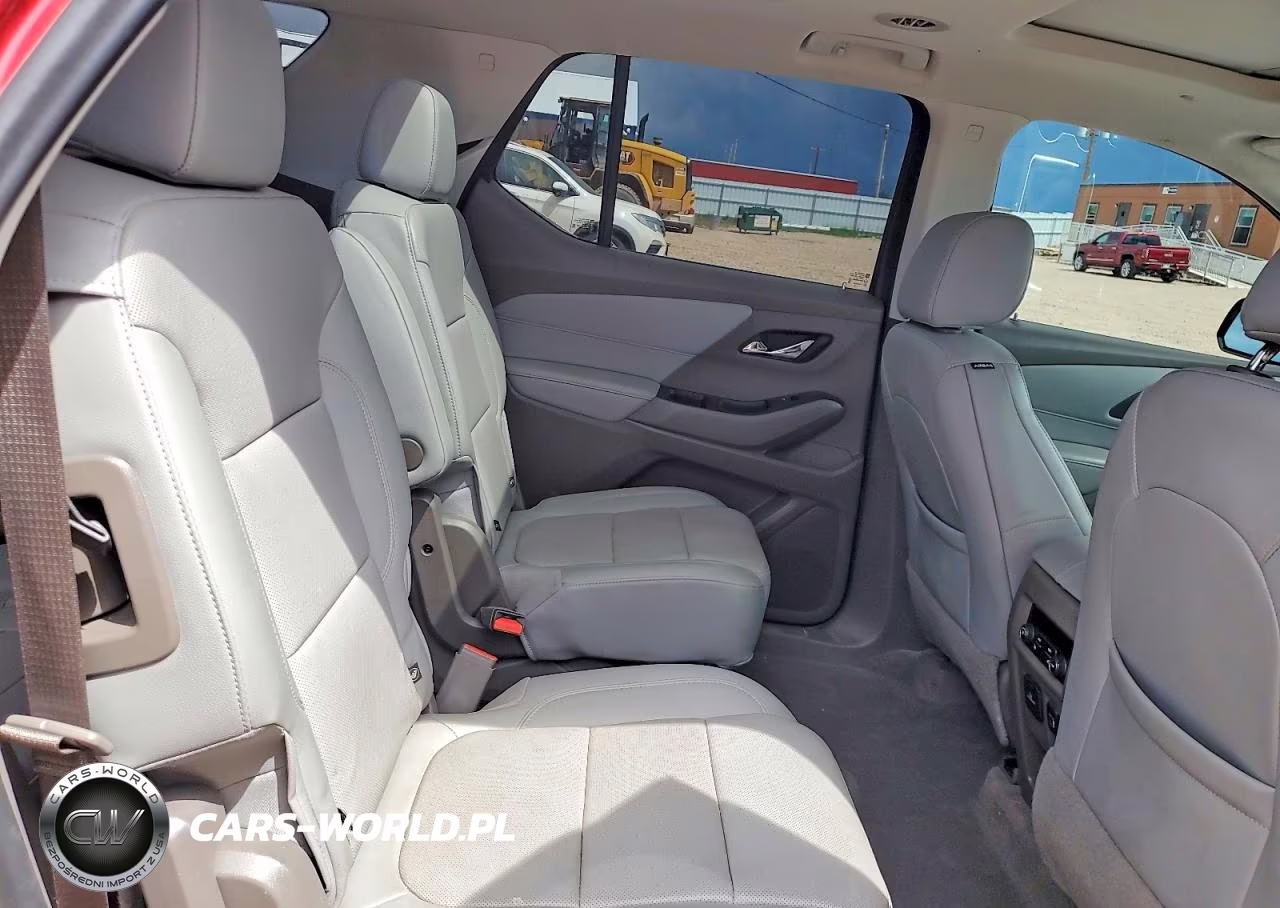 2019 Chevrolet Traverse Premier VIN:1GNEVKKW7KJ284350 - 11