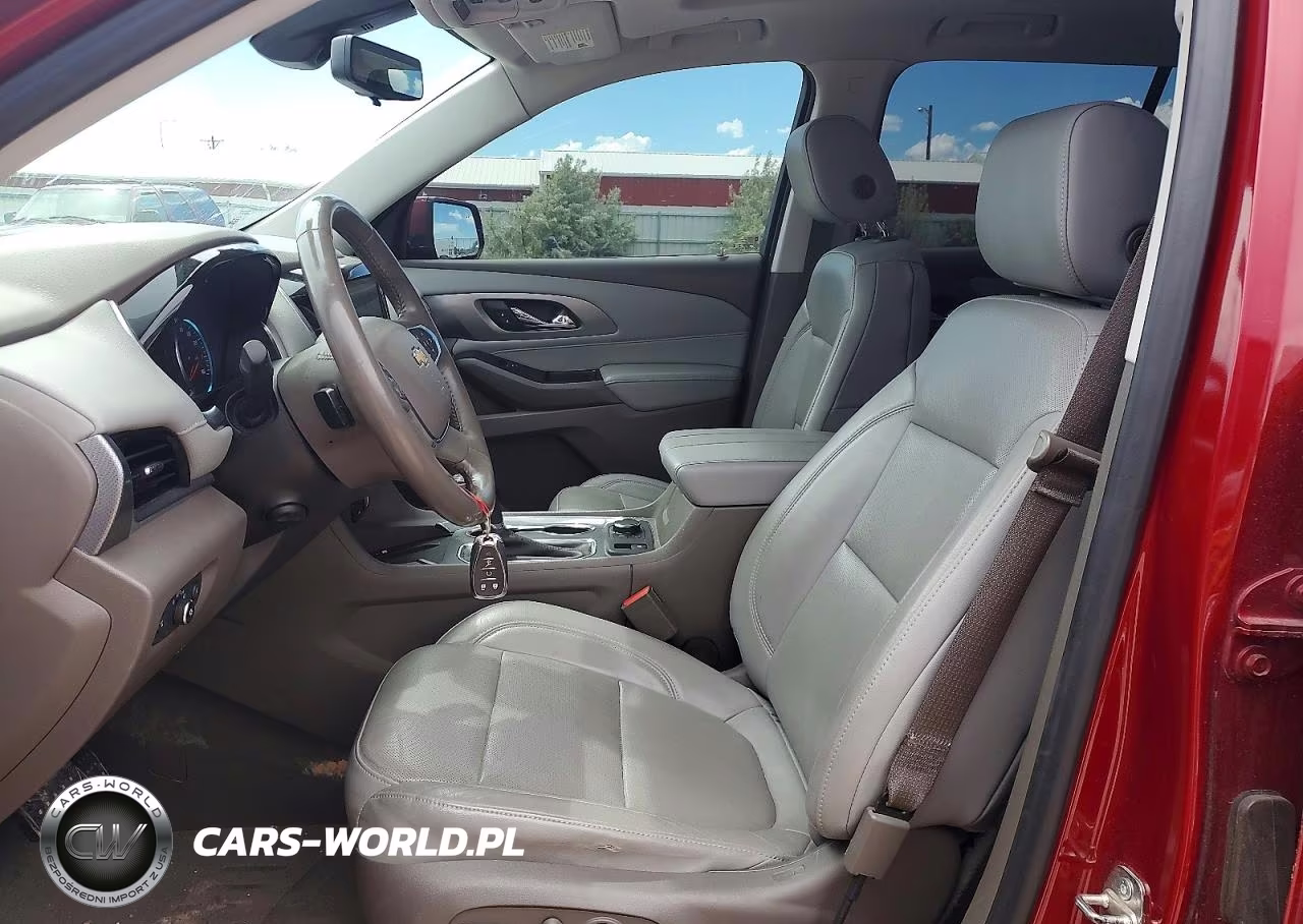 2019 Chevrolet Traverse Premier VIN:1GNEVKKW7KJ284350 - 7