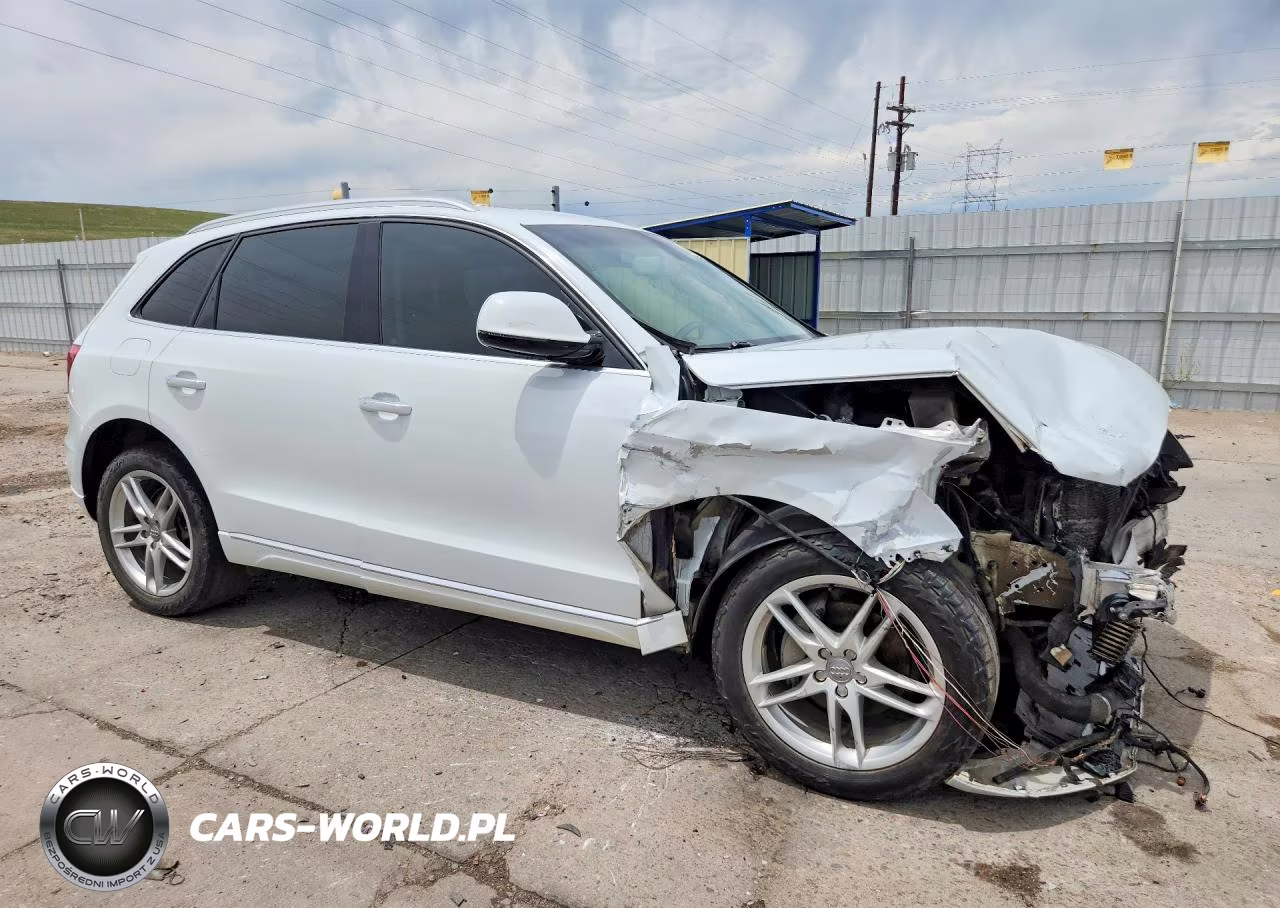 2016 Audi Q5 Premium Plus VIN:WA1L2AFP1GA072034 - 4