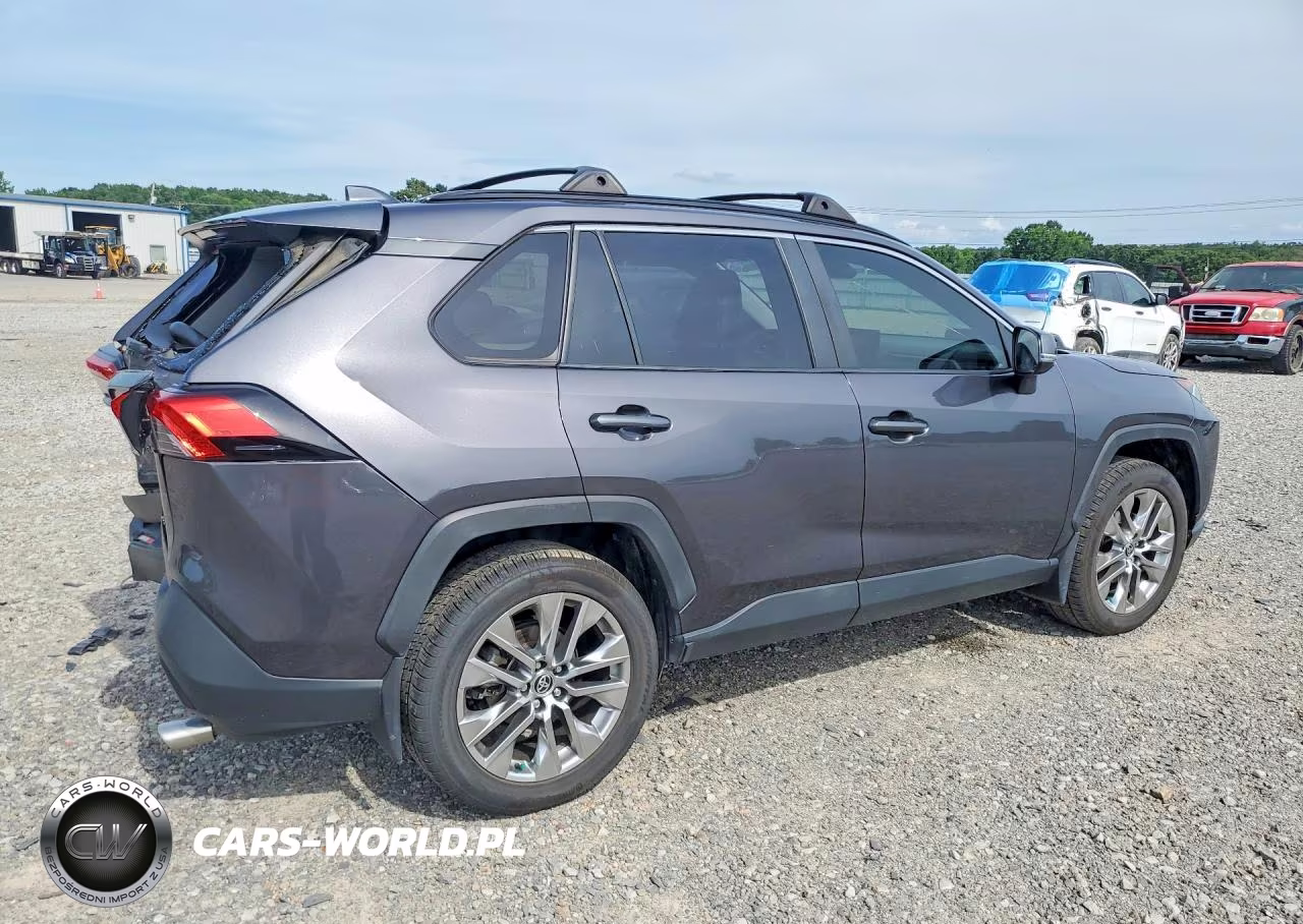 2020 Toyota Rav4 Xle Premium VIN:JTMC1RFV1LJ021679 - 3