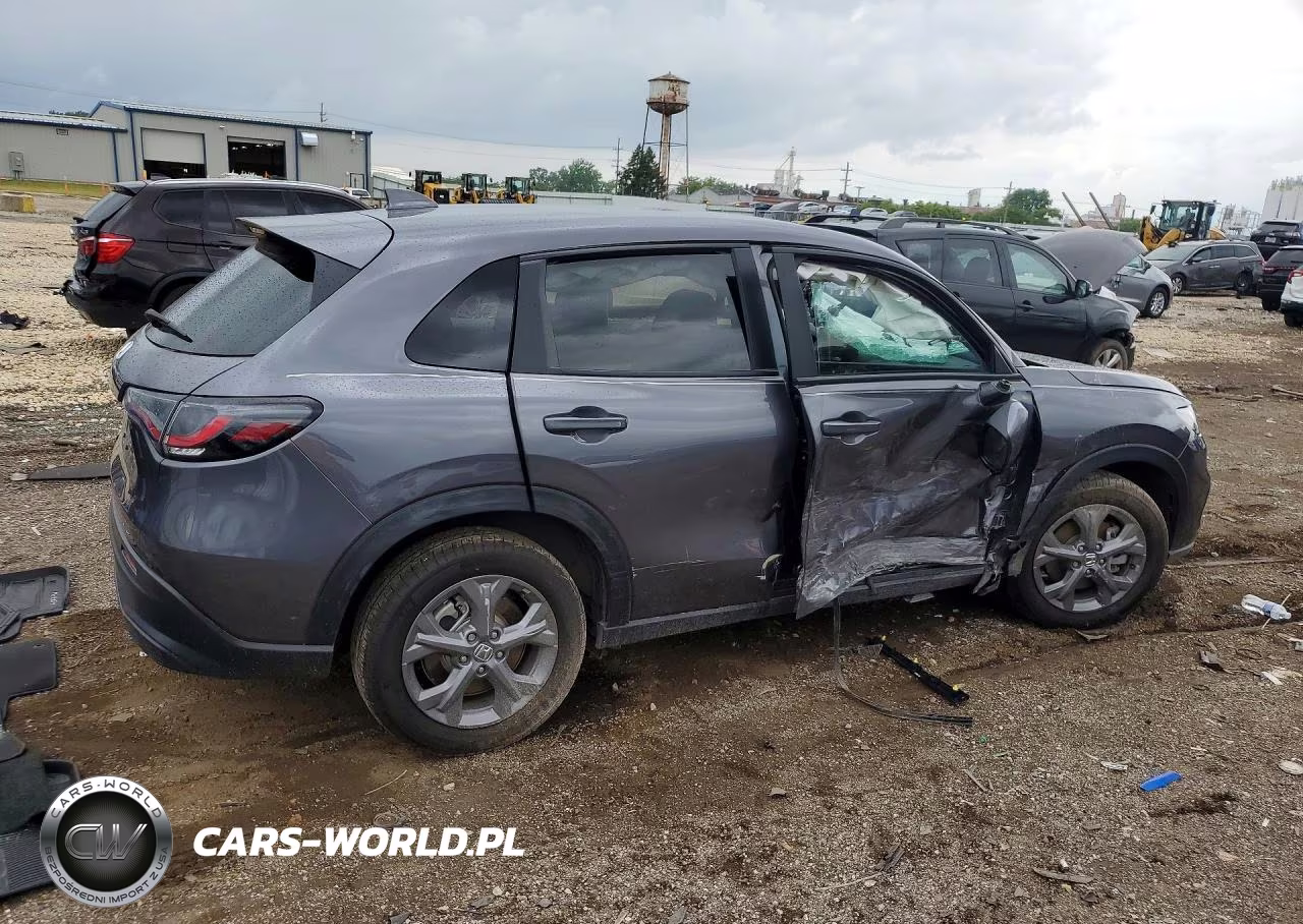 2026 Honda Hr-V Lx VIN:3CZRZ2H35TM718596 - 3