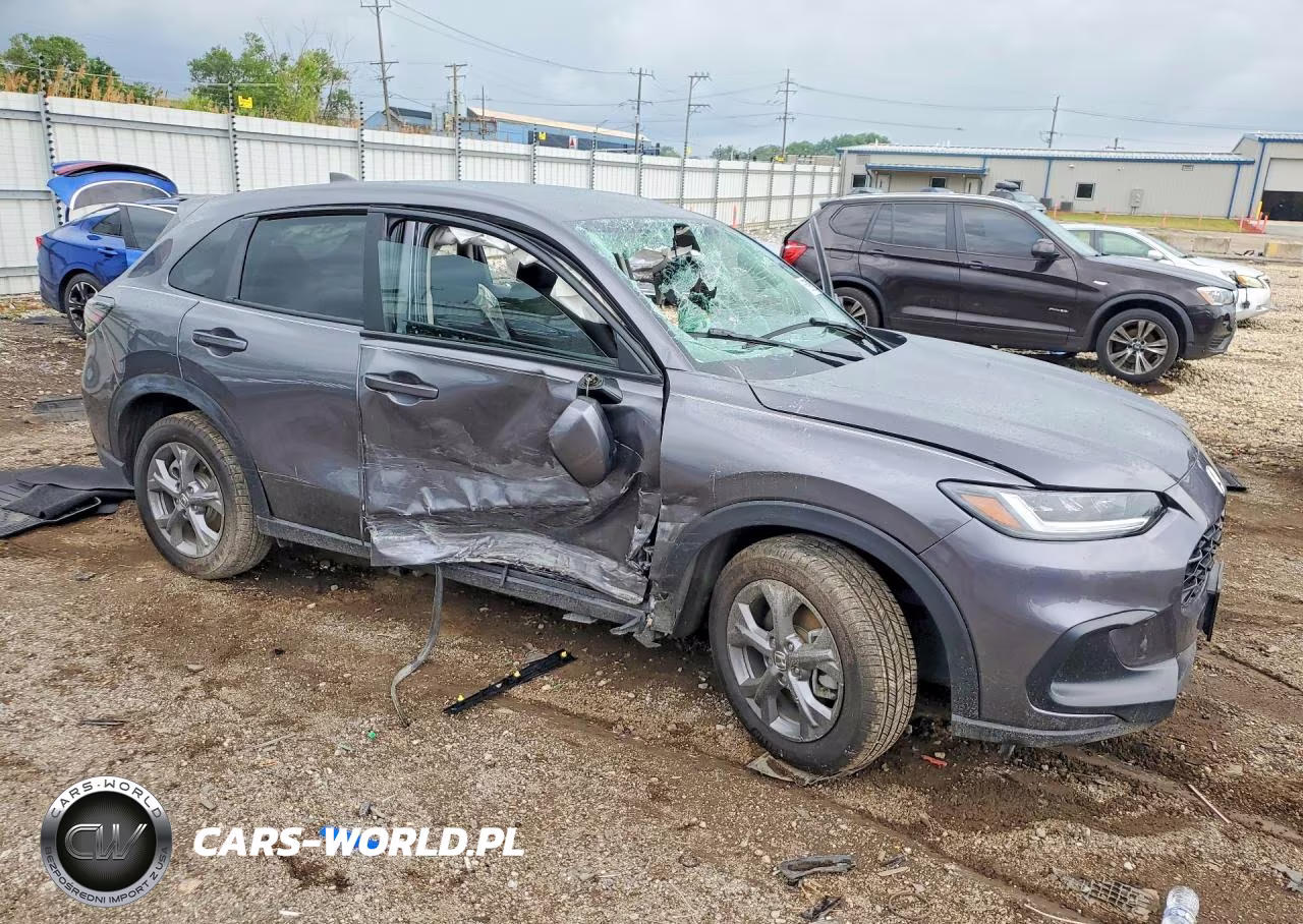 2026 Honda Hr-V Lx VIN:3CZRZ2H35TM718596 - 4