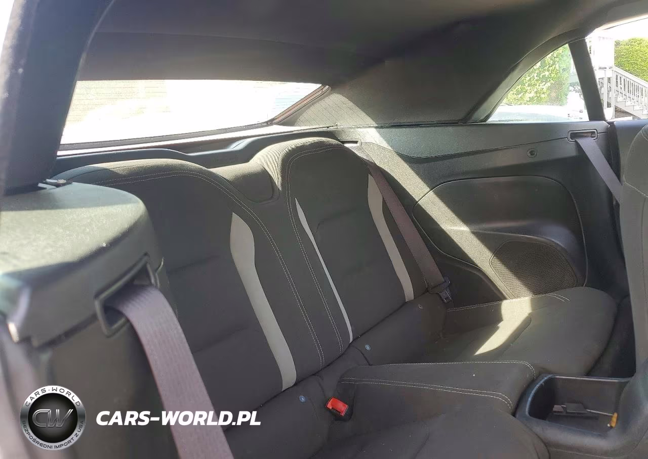 2020 Chevrolet Camaro Ls VIN:1G1FB3DXXL0101976 - 10