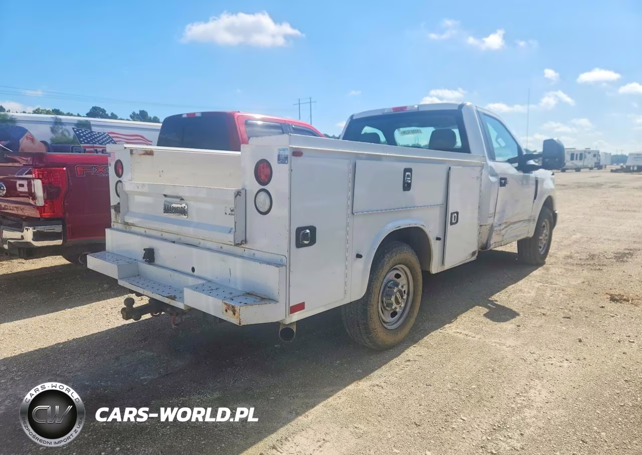 2017 Ford F250 Super Duty VIN:1FDBF2A65HEF23594 - 3