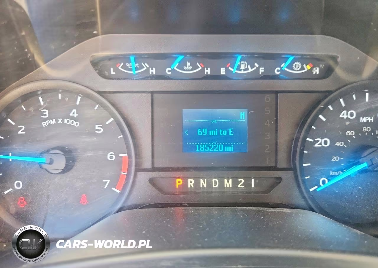 2017 Ford F250 Super Duty VIN:1FDBF2A65HEF23594 - 9