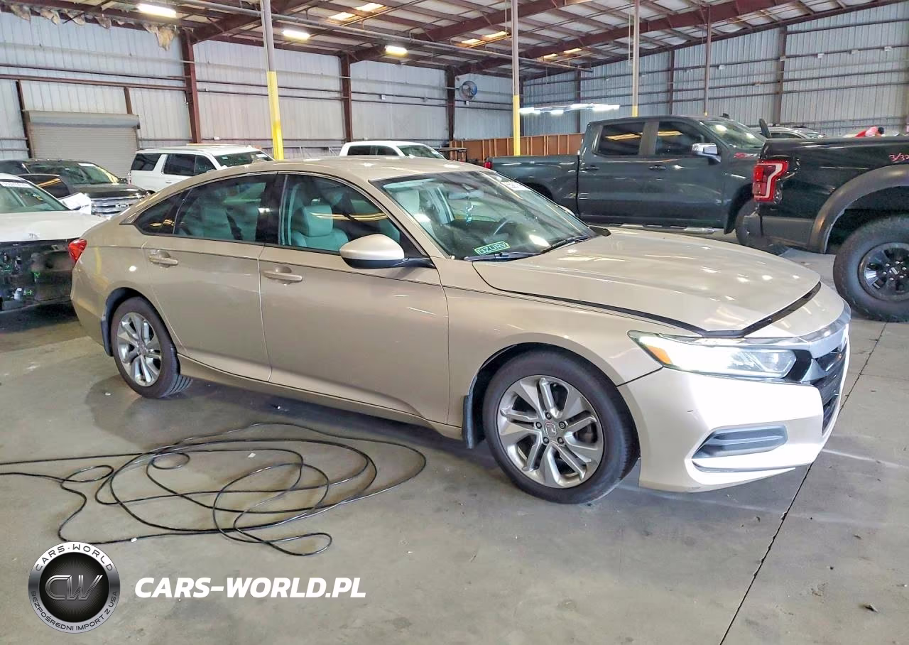 2018 Honda Accord Lx VIN:1HGCV1F19JA104472 - 4