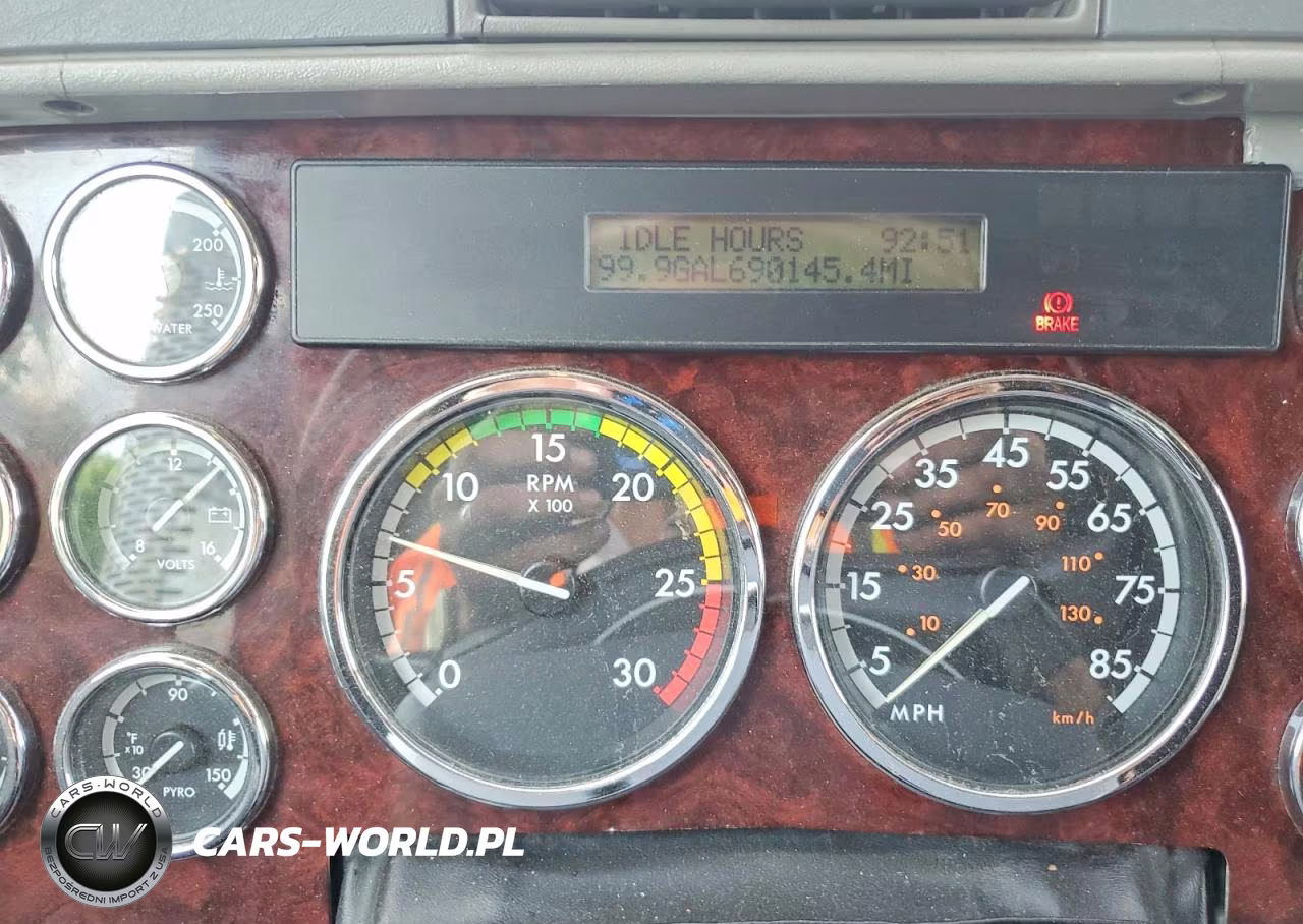 2017 Freightliner Coronado 132 Glider VIN:3ALXFB003HDHY7903 - 8