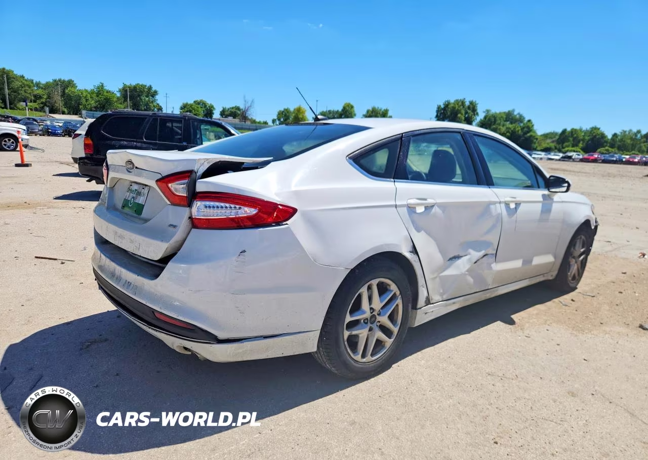 2014 Ford Fusion Se VIN:3FA6P0H74ER344905 - 3