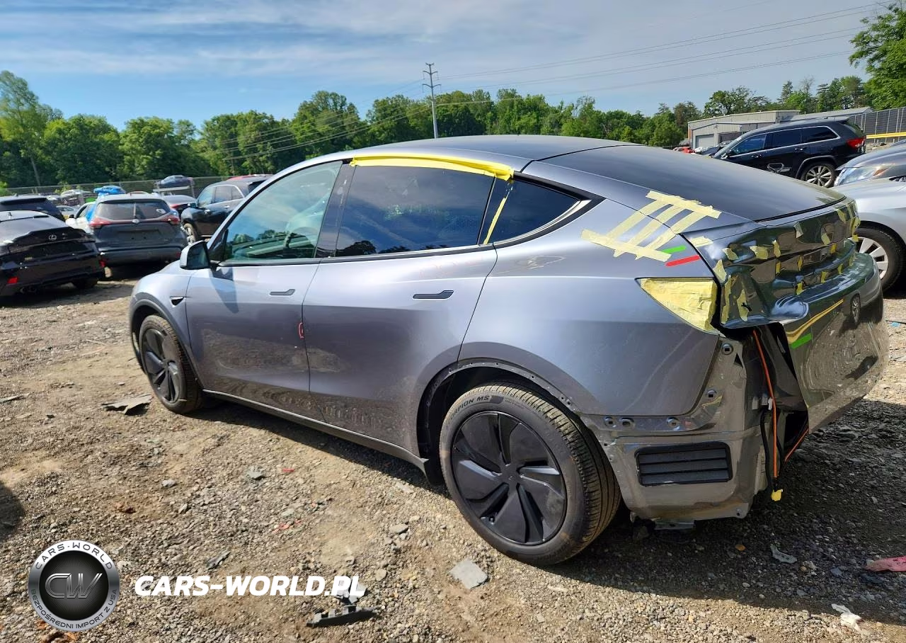 2026 Tesla Model Y VIN:7SAYGDEE5TA406808 - 2