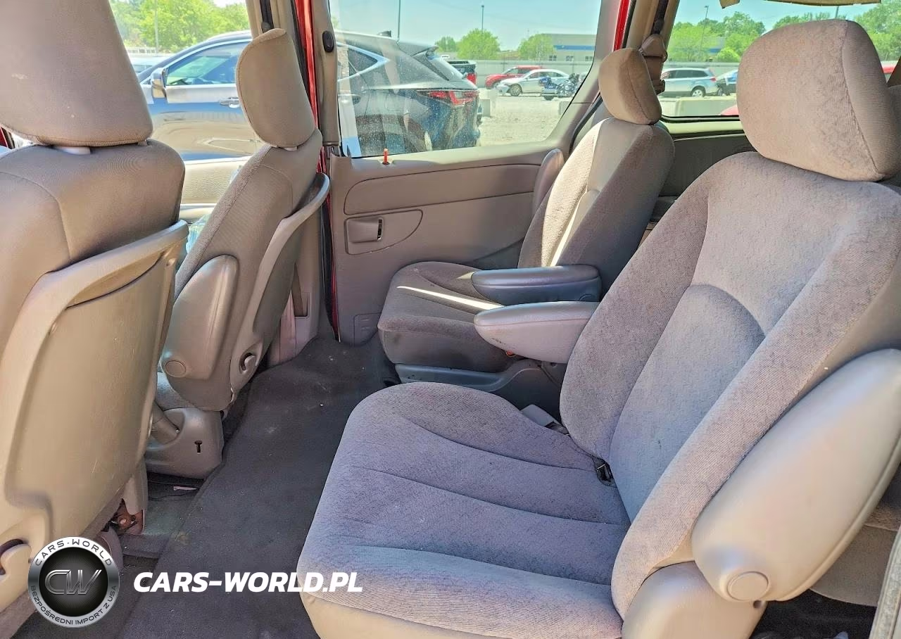 2003 Dodge Grand Caravan Sport VIN:2D8GT44L33R115348 - 11