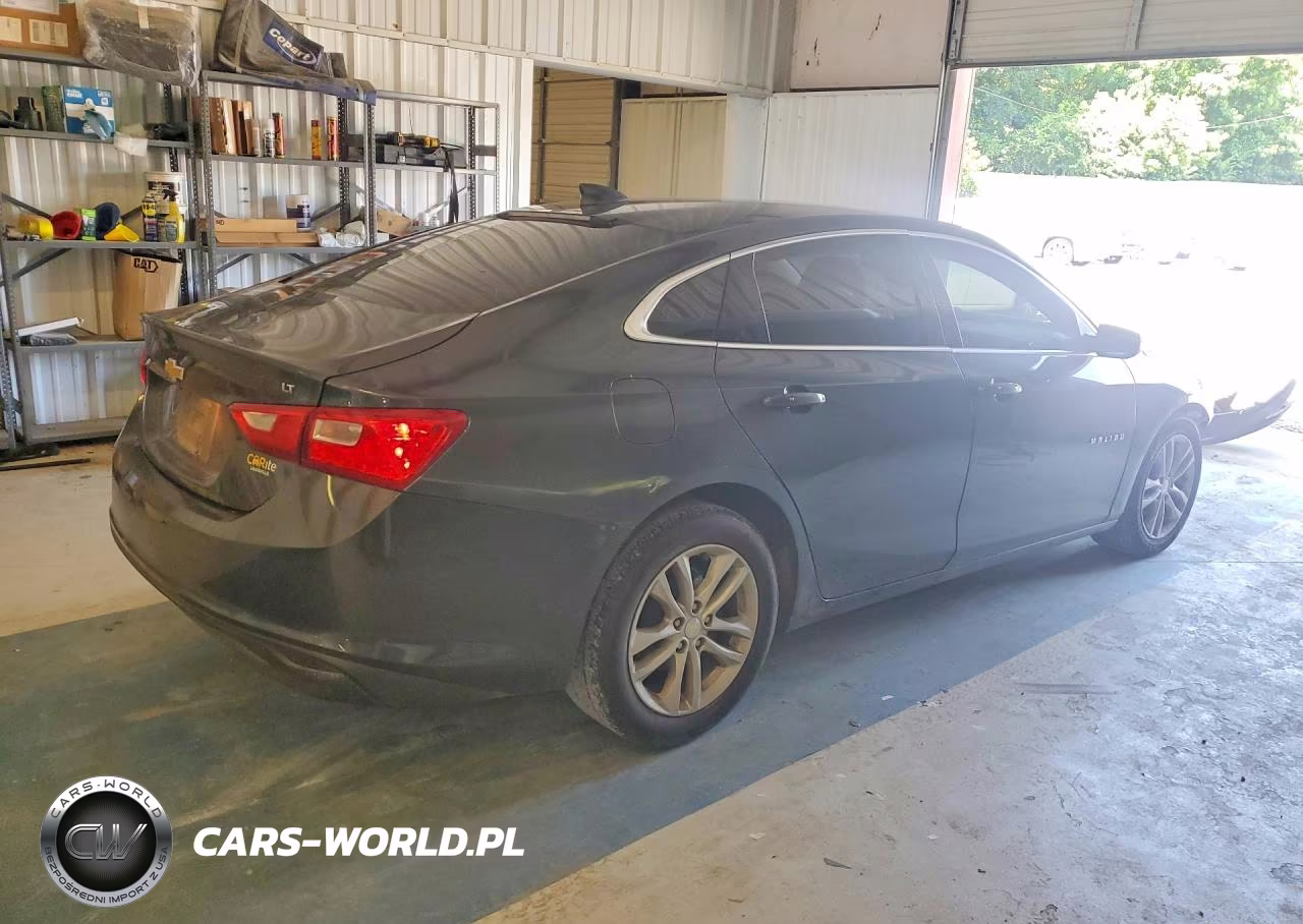 2018 Chevrolet Malibu Lt VIN:1G1ZD5ST5JF182737 - 3