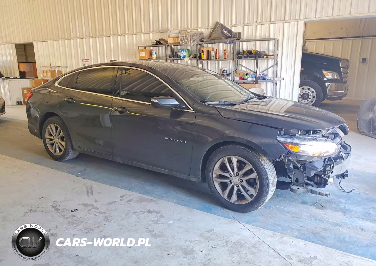 2018 Chevrolet Malibu Lt VIN:1G1ZD5ST5JF182737 - 4