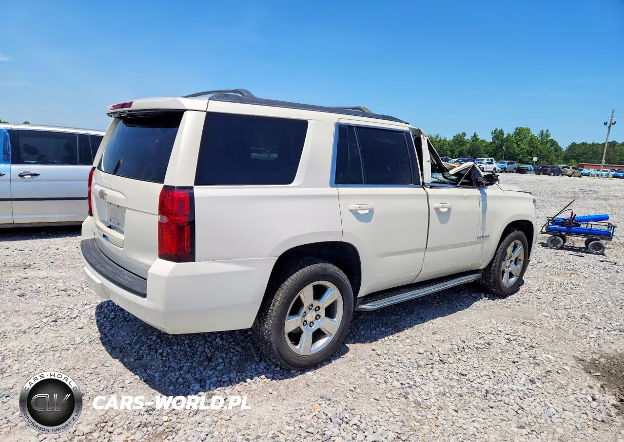 2015 Chevrolet Tahoe C1500 Lt VIN:1GNSCBKC1FR706781 - 3