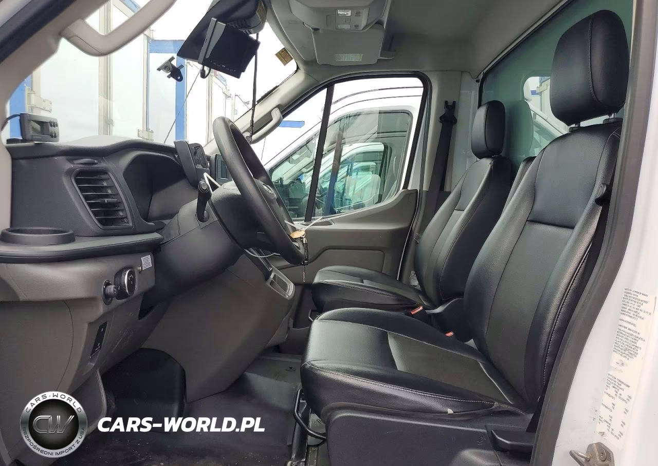 2022 Ford Transit Delivery Truck VIN:1FDBW5Z81NKA39667 - 7