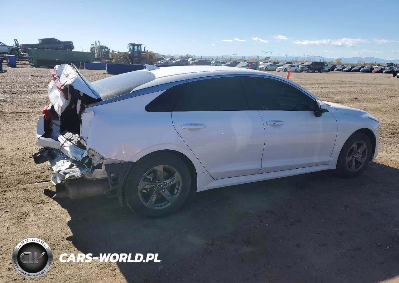 2021 Kia K5 Lxs VIN:5XXG14J24MG015642 - 3