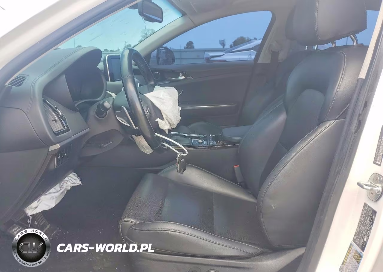 2019 Kia Stinger Base VIN:KNAE15LA7K6070645 - 7