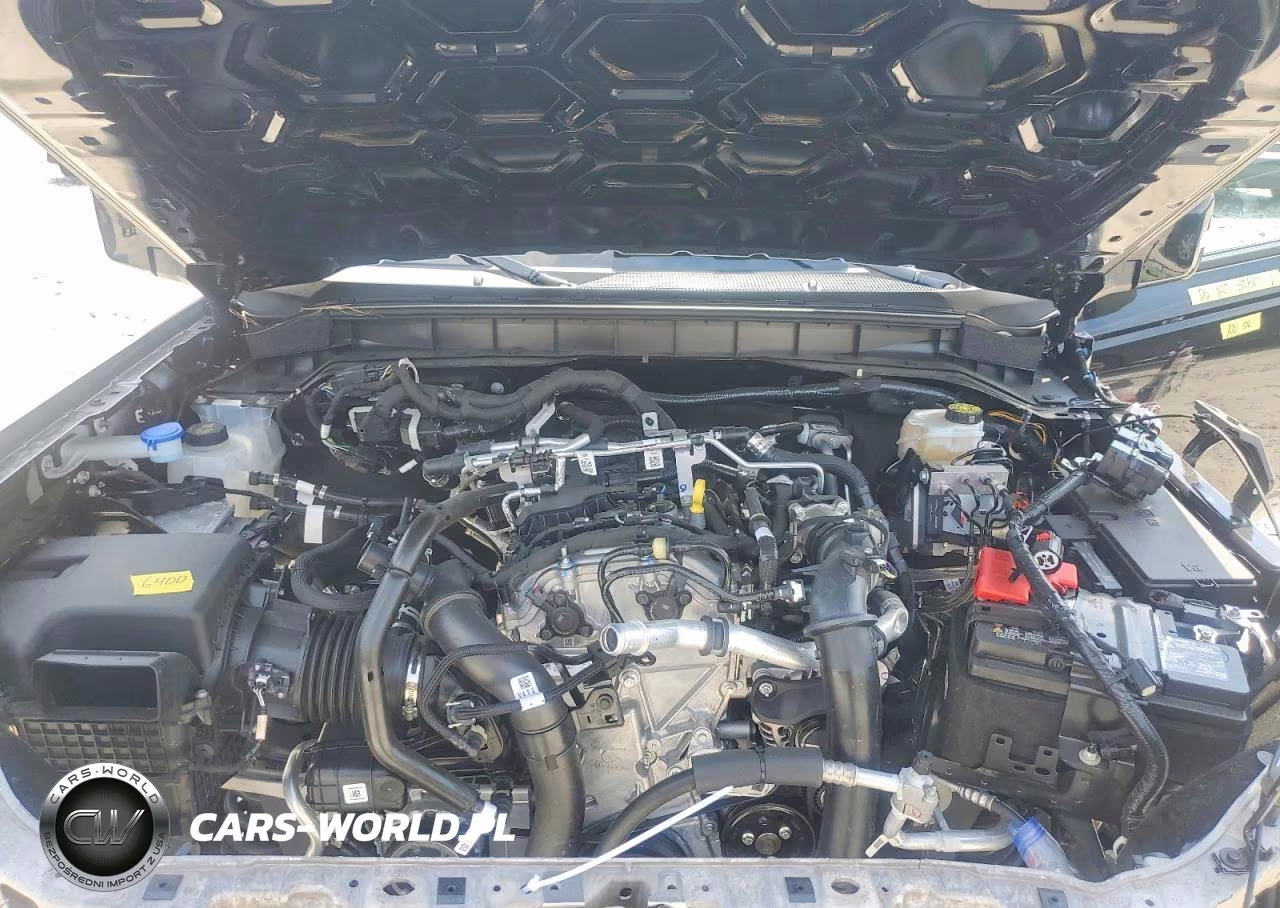 2025 Ford Bronco Outer Banks VIN:1FMDE8BH7SLB62080 - 12