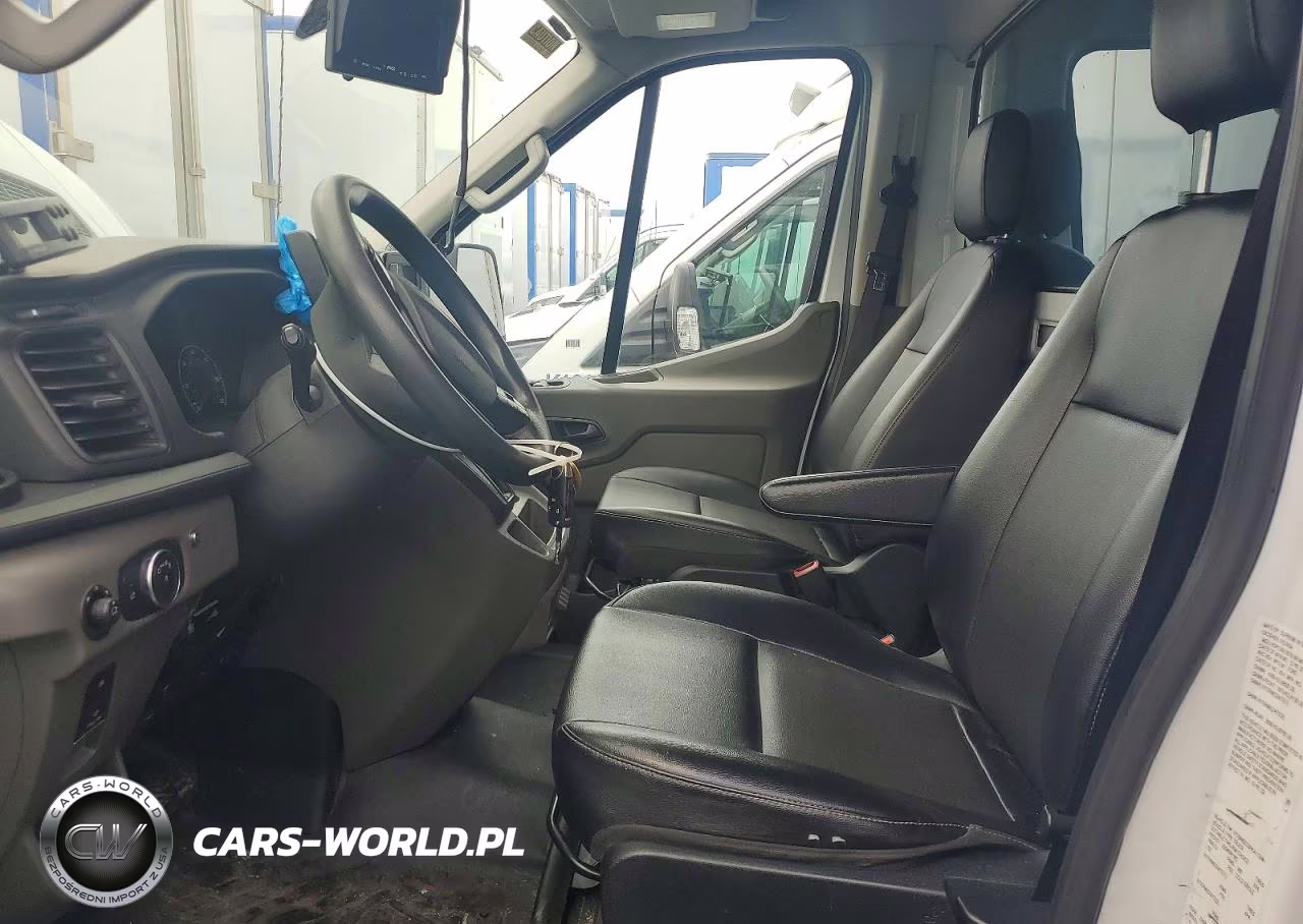 2023 Ford Transit Refrigerated Box Truck VIN:1FDBW5ZG3PKA11248 - 7
