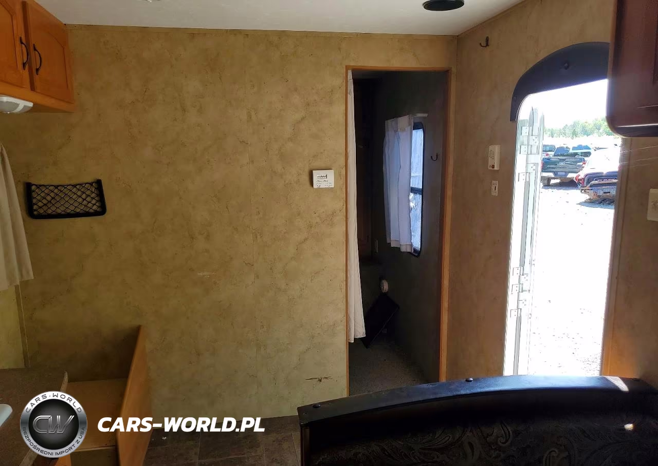 2011 Keystone Hideout VIN:4YDT26B2XB7200335 - 5