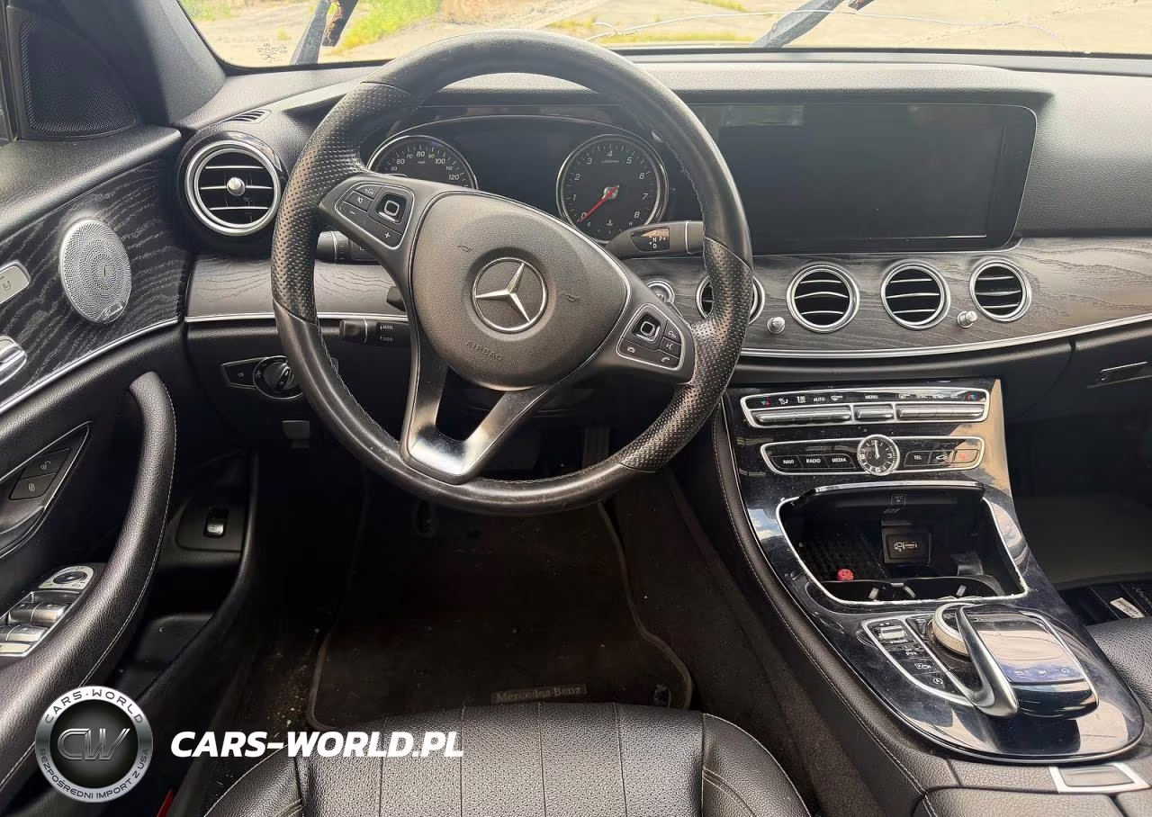 2017 Mercedes-Benz E 300 4Matic VIN:WDDZF4KB1HA012777 - 9