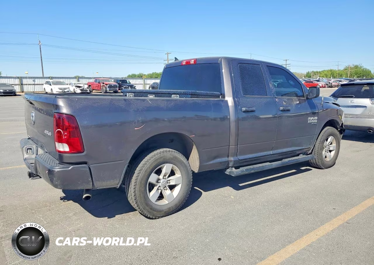 2020 Ram 1500 Classic Tradesman VIN:1C6RR7FG7LS122039 - 3