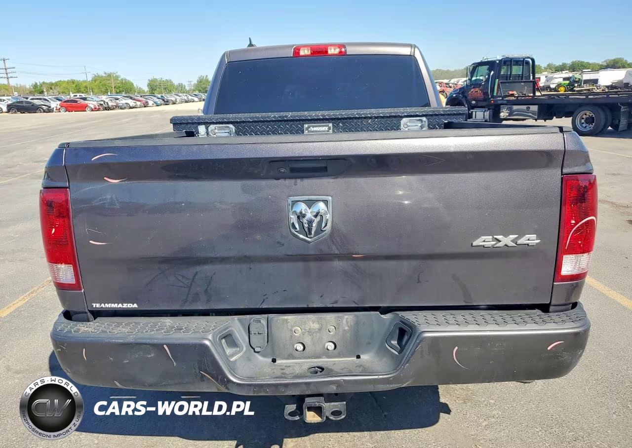 2020 Ram 1500 Classic Tradesman VIN:1C6RR7FG7LS122039 - 6