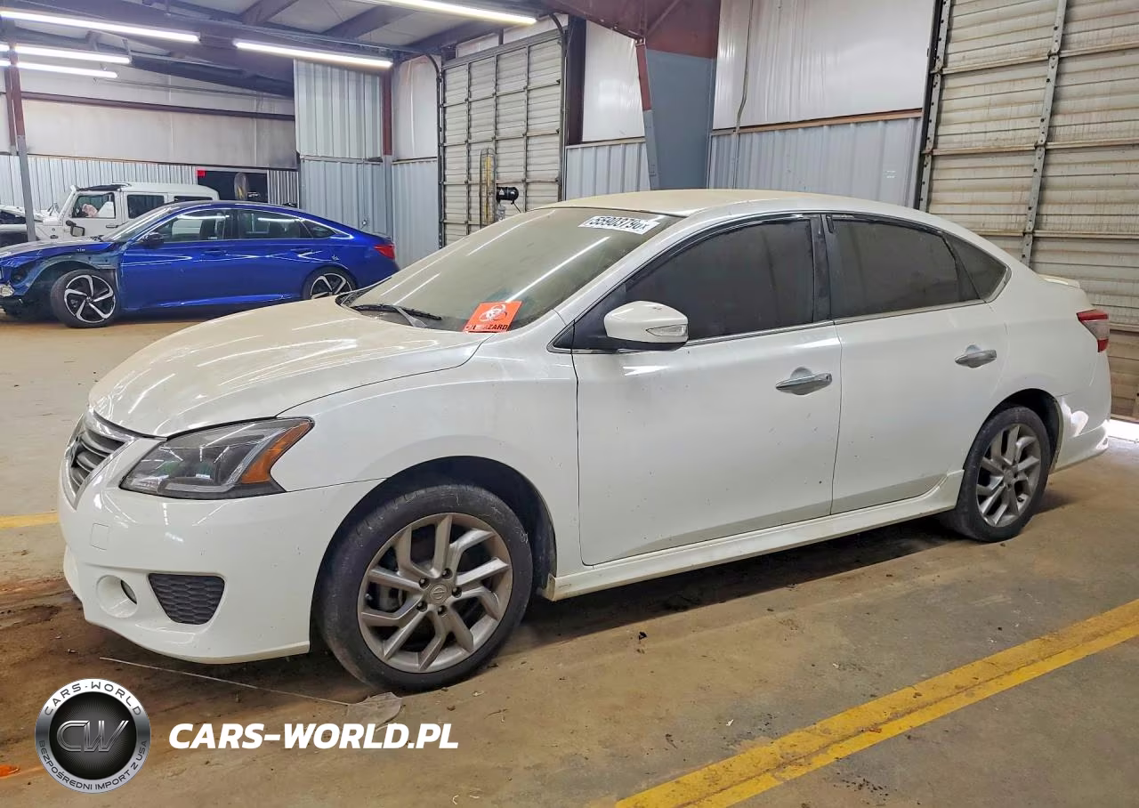 2015 Nissan Sentra Sr – zdjęcie 1 z 12